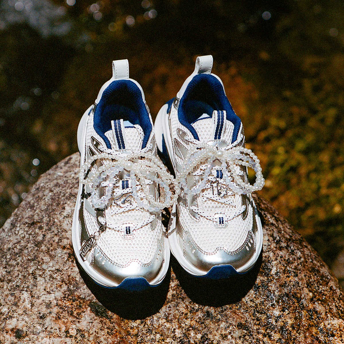 Merrell X Lonely Ghost Shoelery Pack