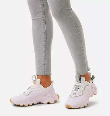 Women's Kinetic™ Breakthru Day Lace Sneaker