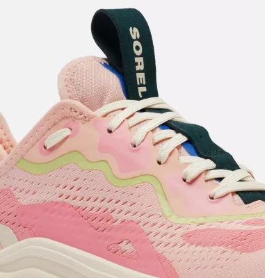 Women's Kinetic™ Breakthru Day Lace Sneaker