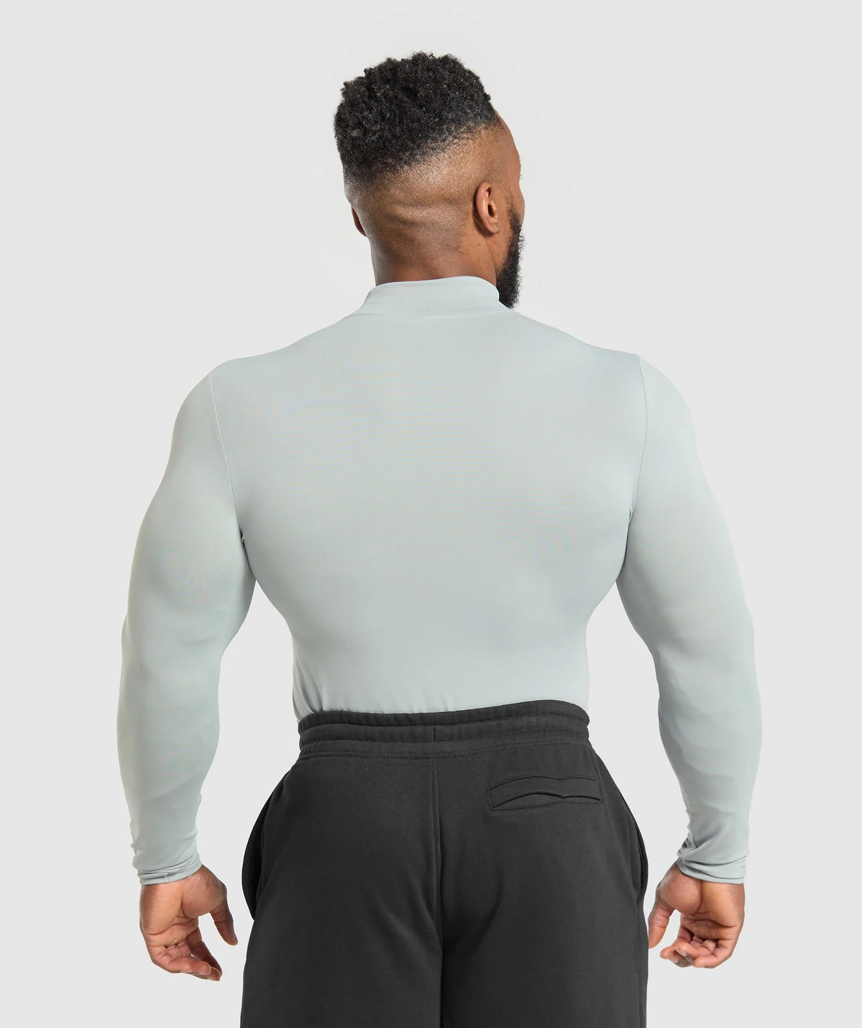 Everyday Seamless Mock Long Sleeve T-Shirt