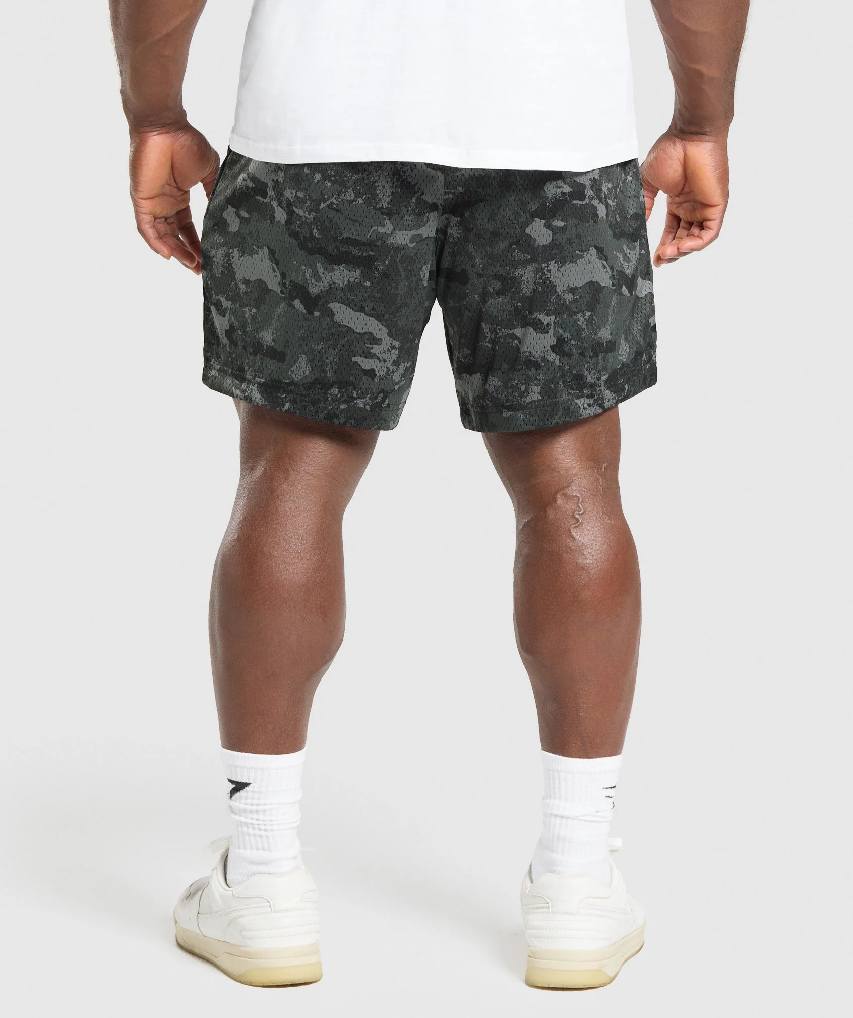 Lifting Mesh 7" Shorts