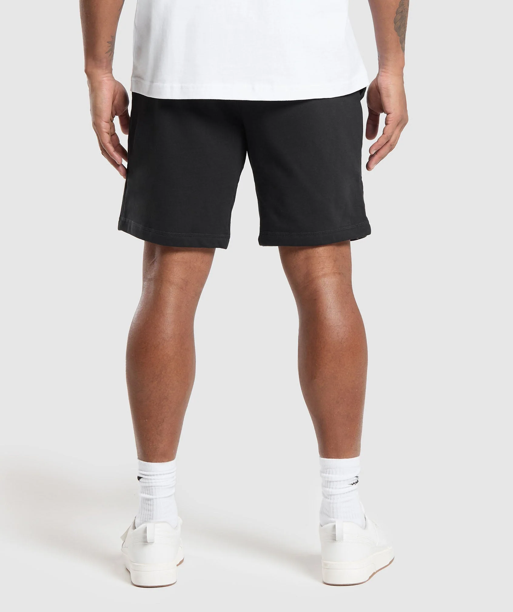 Crest 9" Shorts