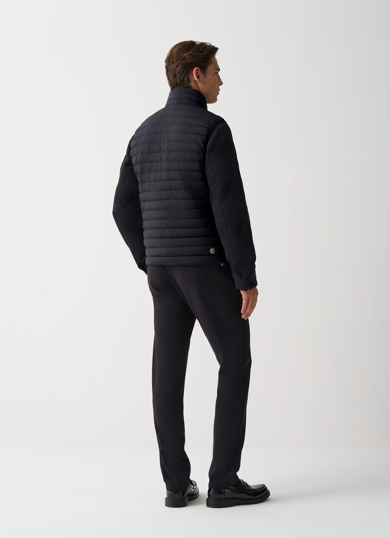 Light down vest with drawstring