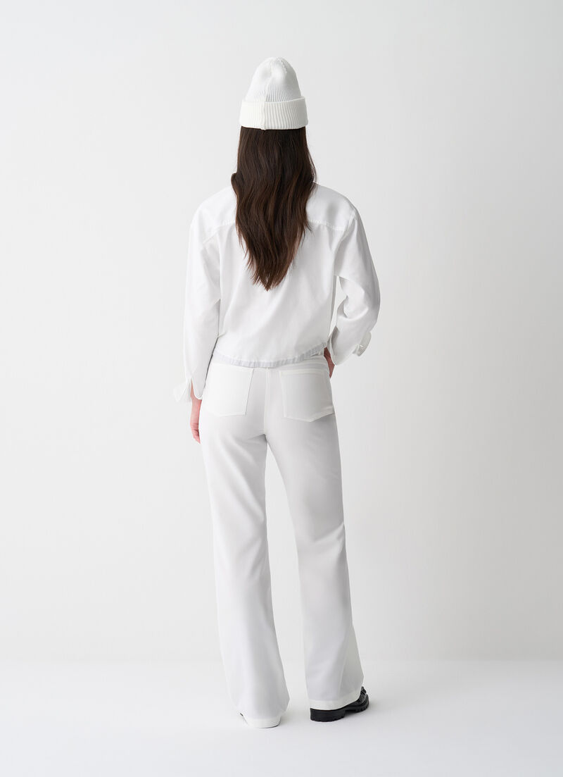 Cropped shirt with drawstring