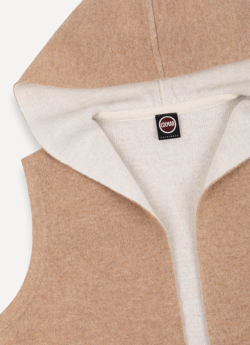 Open two-tone wool baize vest