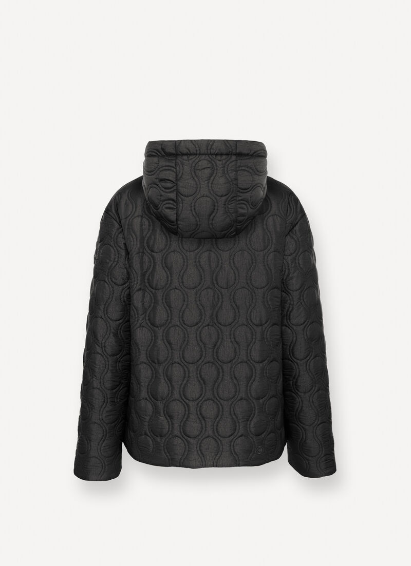 Light teardrop-quilted jacket.