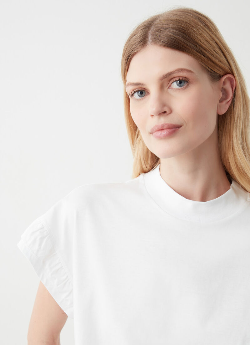 T-shirt with ruching