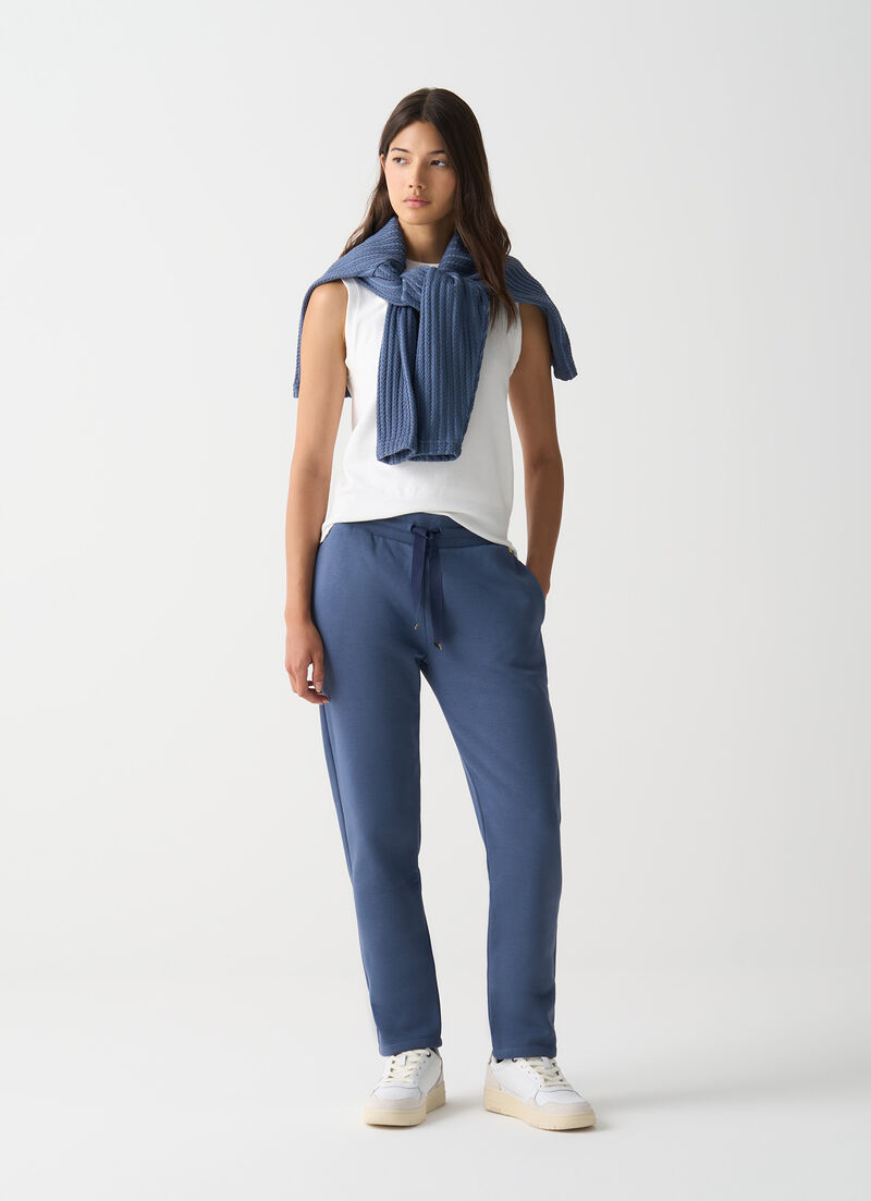 Tracksuit bottoms with drawstring