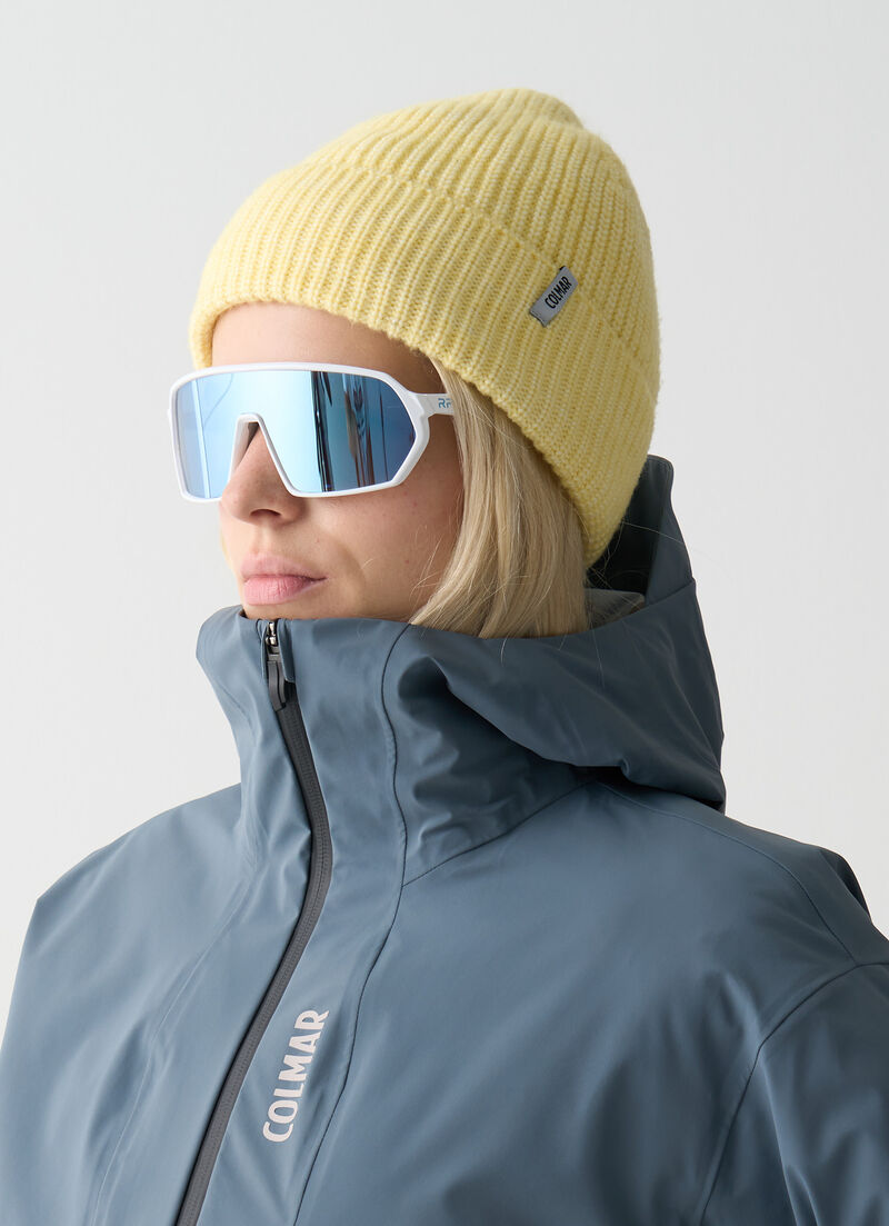 Women's hat with fleece lining