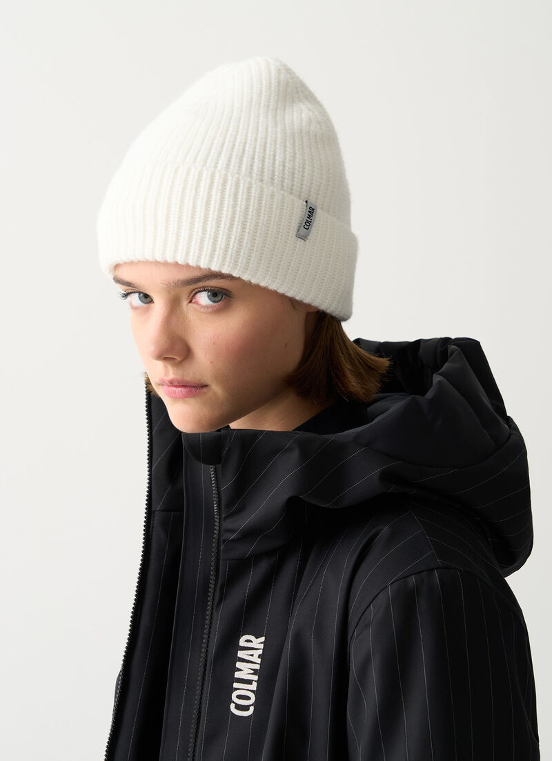 Women's hat with fleece lining