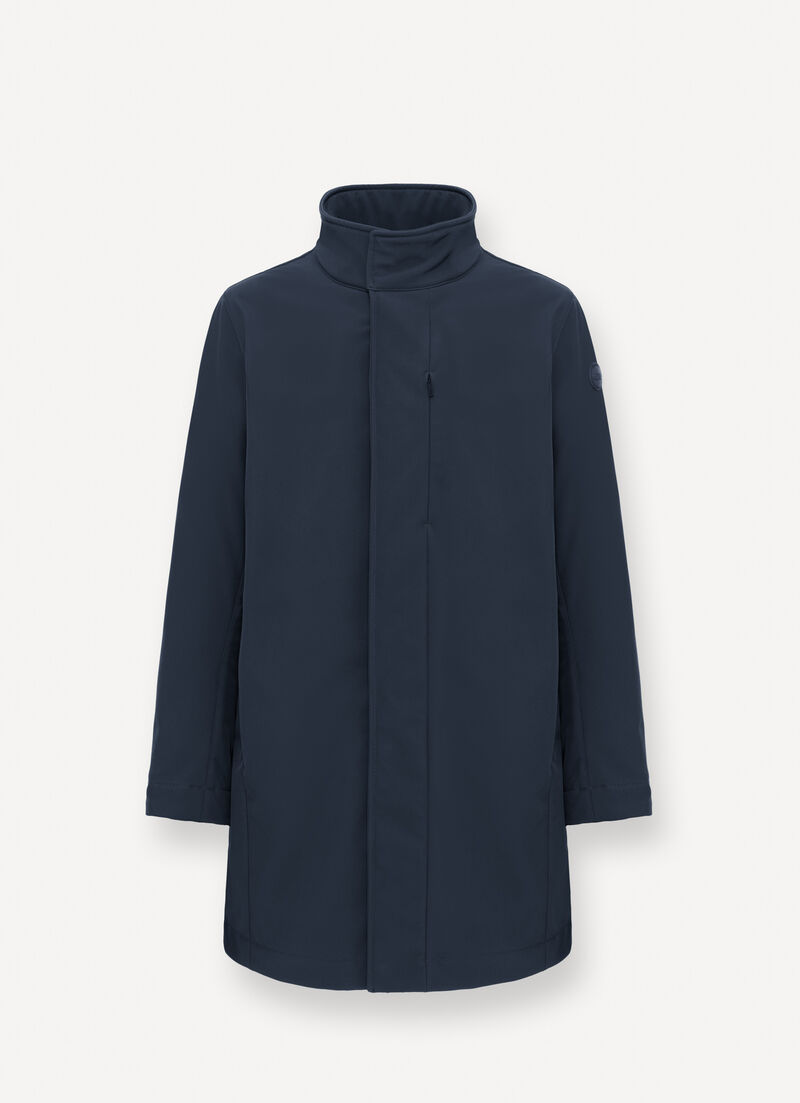 Autumn-weight softshell coat