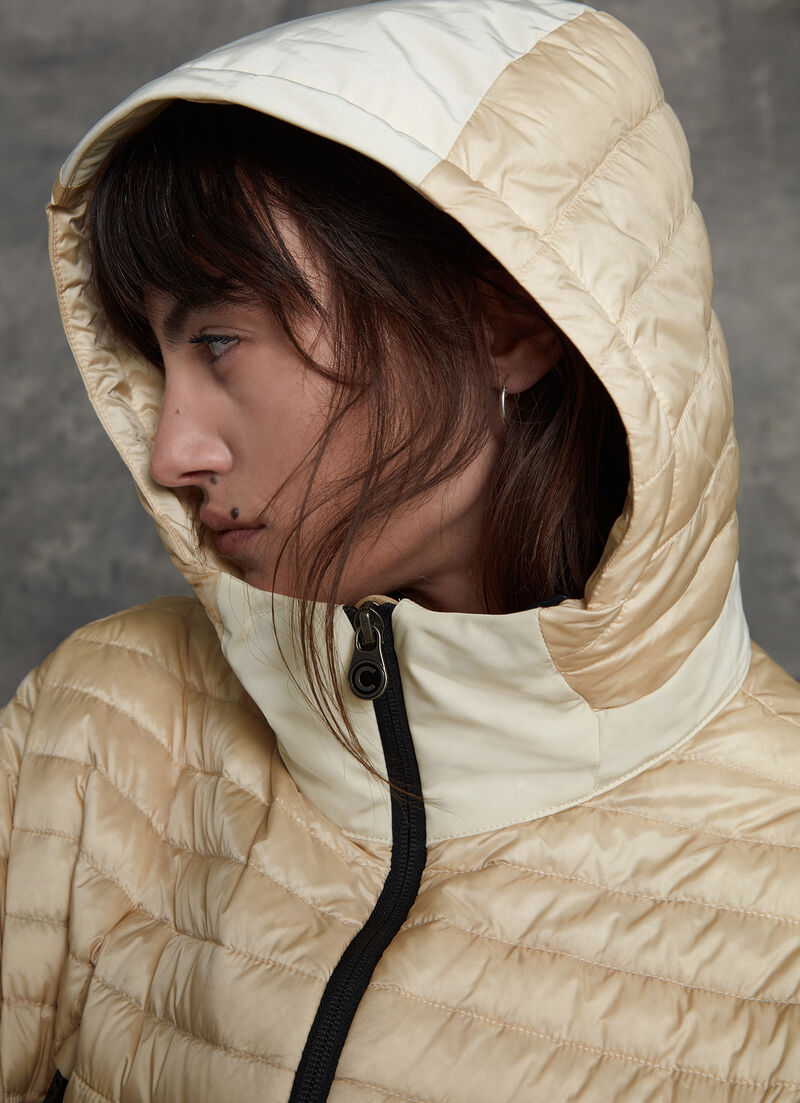 Long quilted recycled fabric jacket