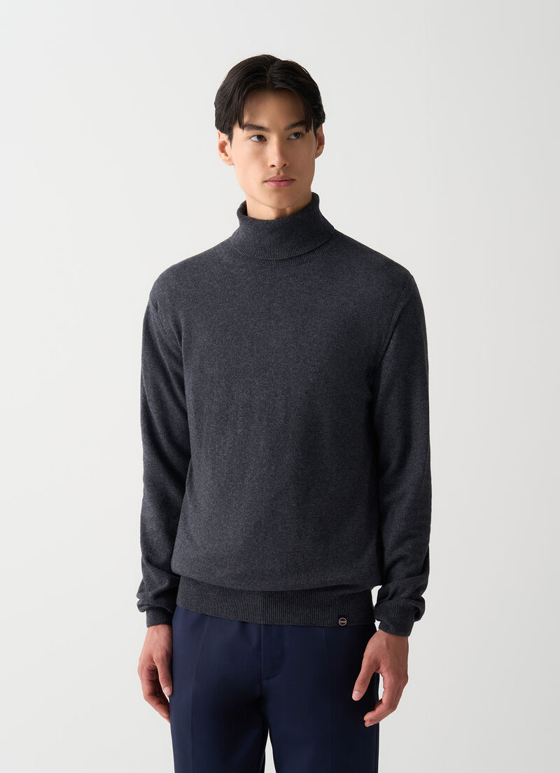 Fine knit polo-neck jumper