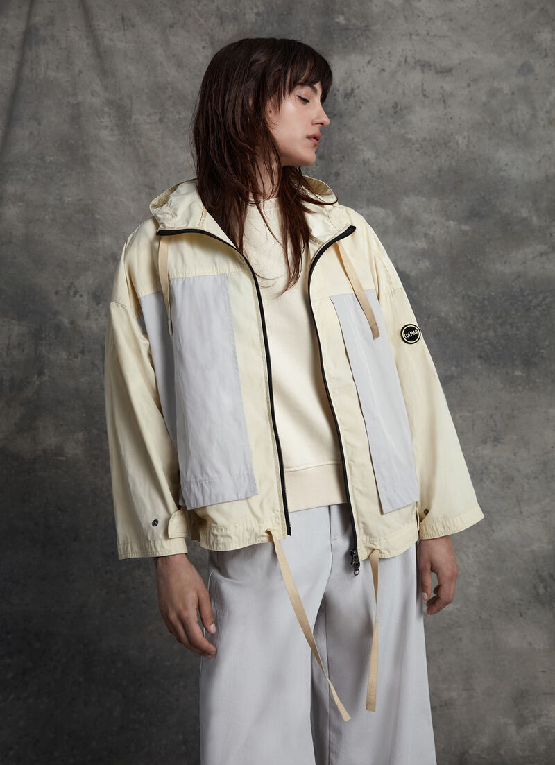 Unlined hooded colour-block jacket