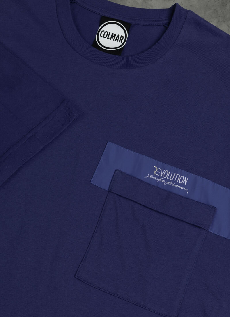 T-shirt with chest pocket