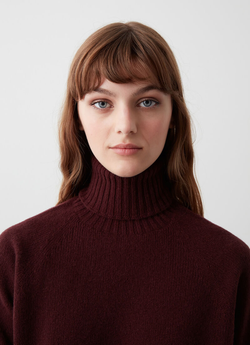 100% wool polo-neck