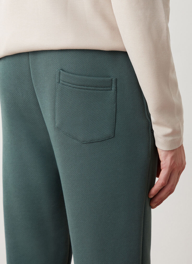 Sweatpants with diagonal weave