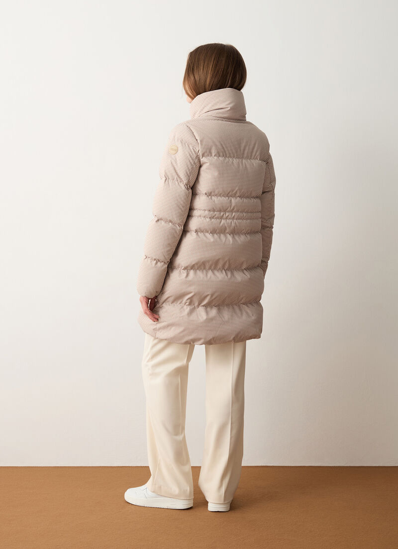 Houndstooth-print down jacket with high collar