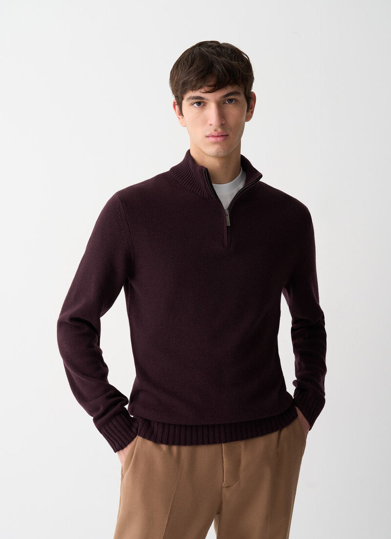 Branded half-zip pullover