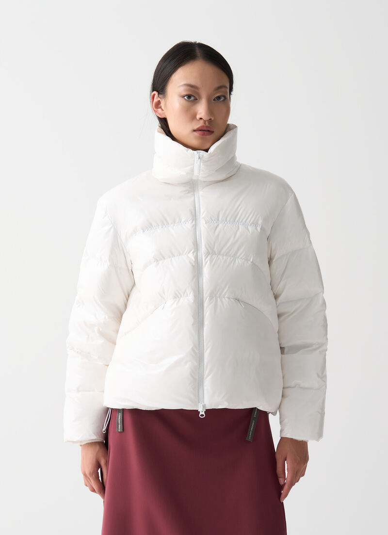 Glossy down jacket with high collar
