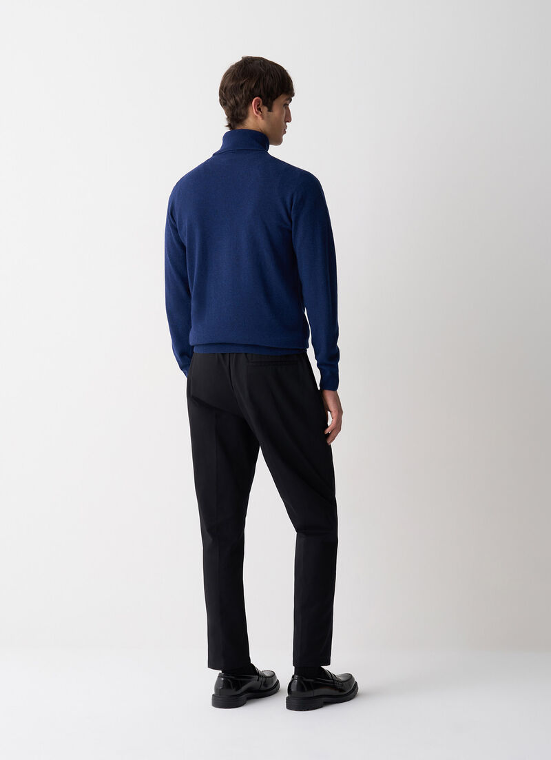 Fine knit polo-neck jumper