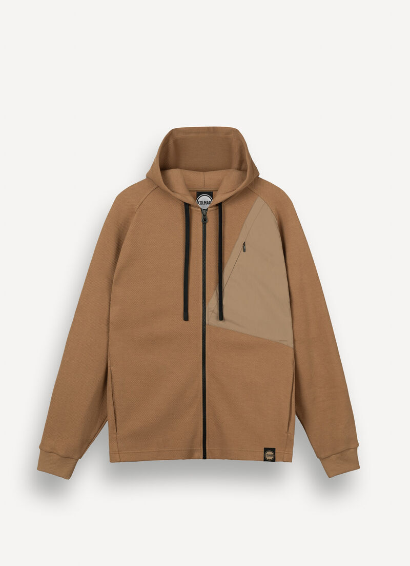 Sweatshirt with slanted nylon pocket