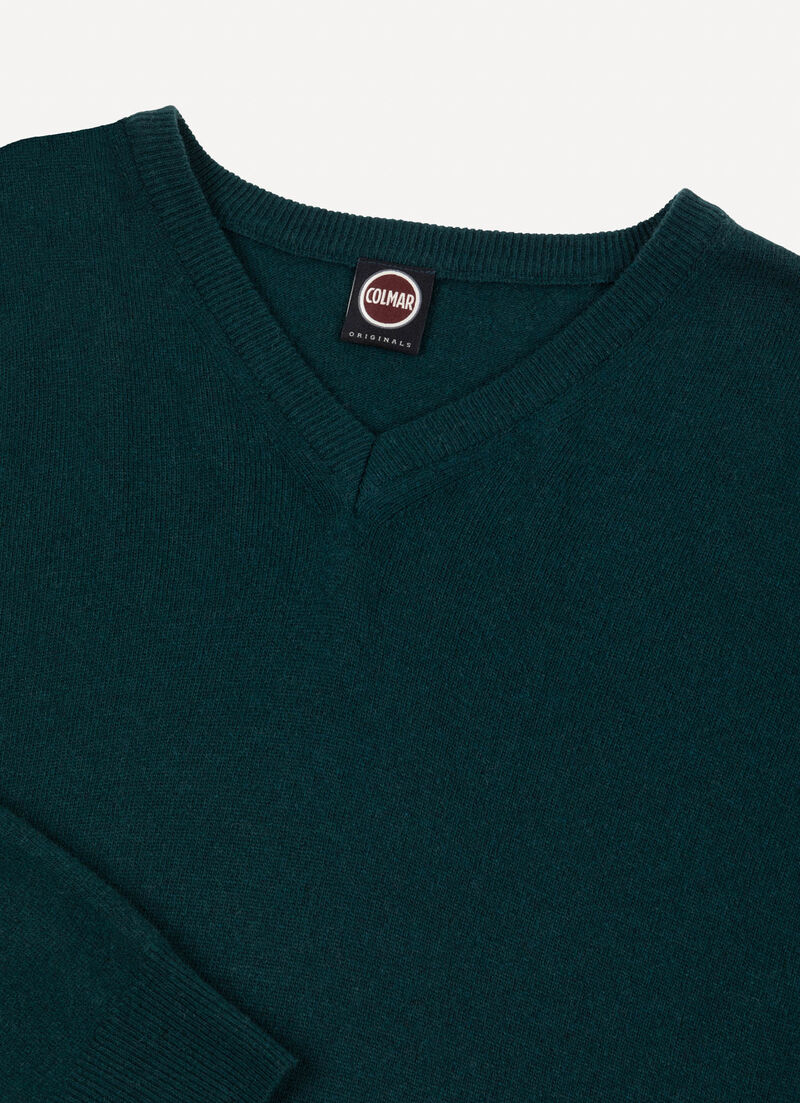 Cashmere stockinette-stitch V-neck pullover