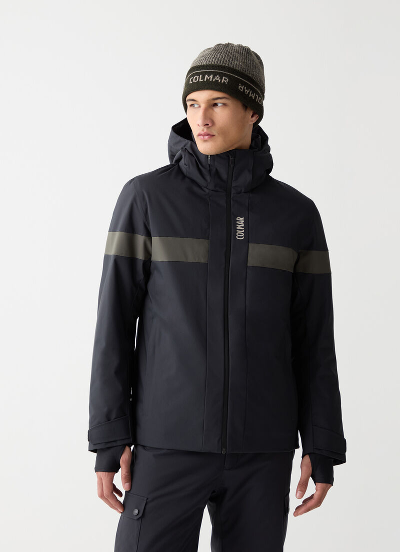 Ski jacket with two-tone insert