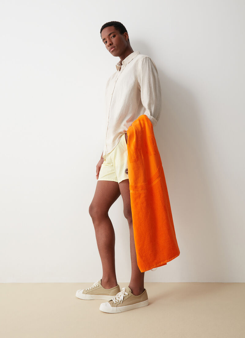 Beach towel backpack