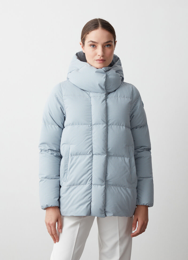 Houndstooth down jacket with maxi-hood