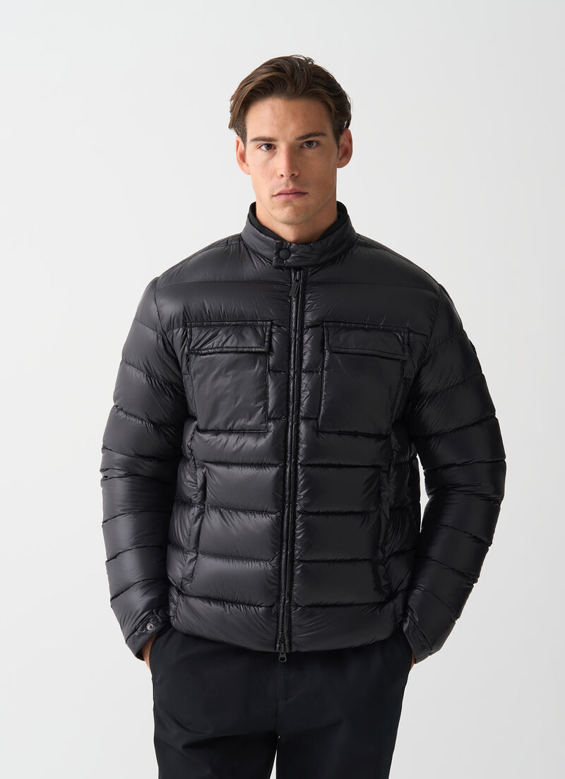 Glossy down jacket with multiple pockets