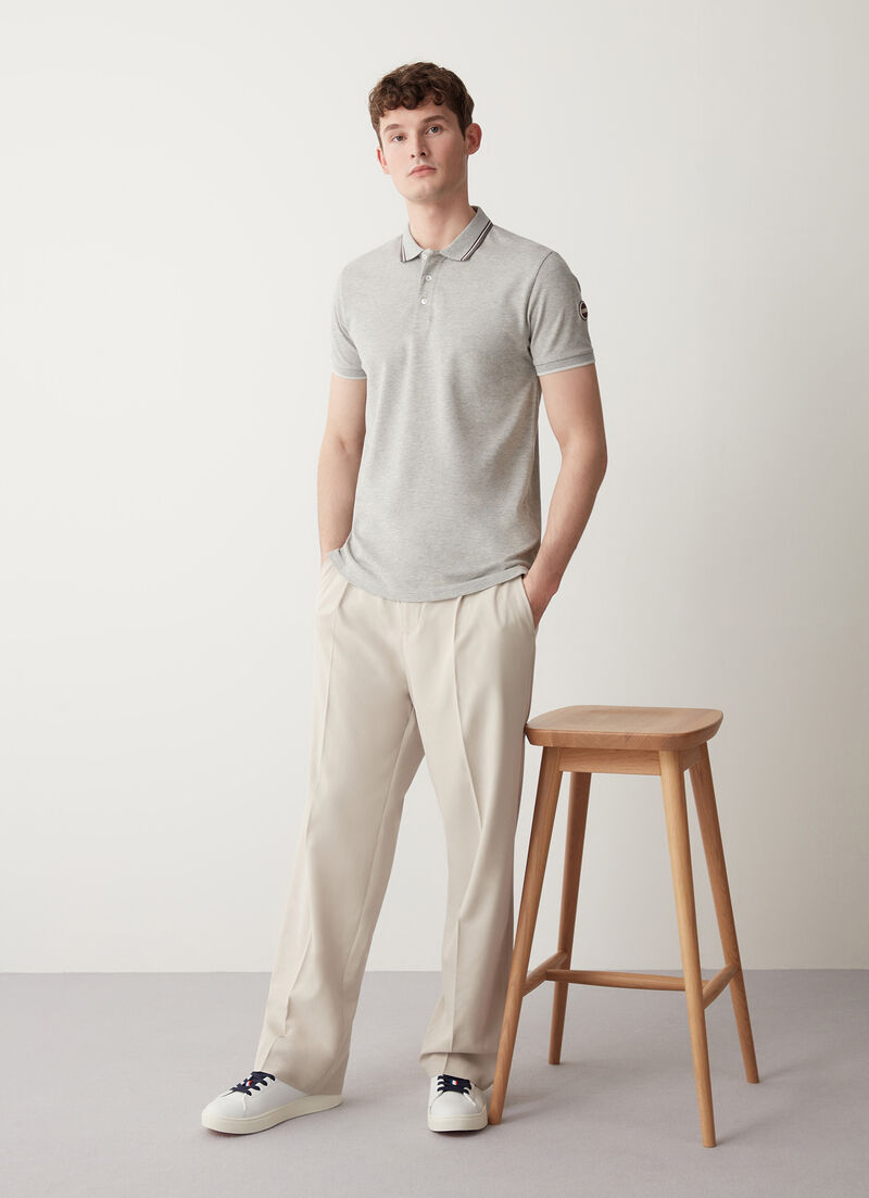 Piqué polo shirt with stripes on the collar