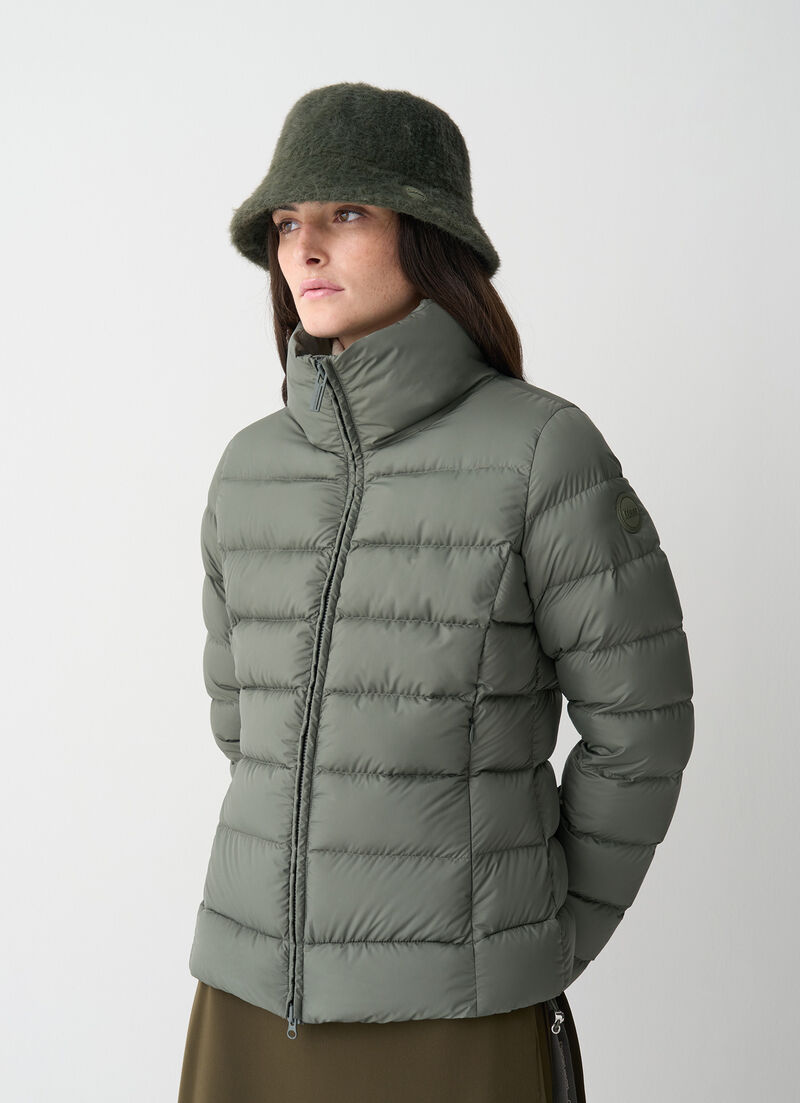 Matte down jacket with high collar