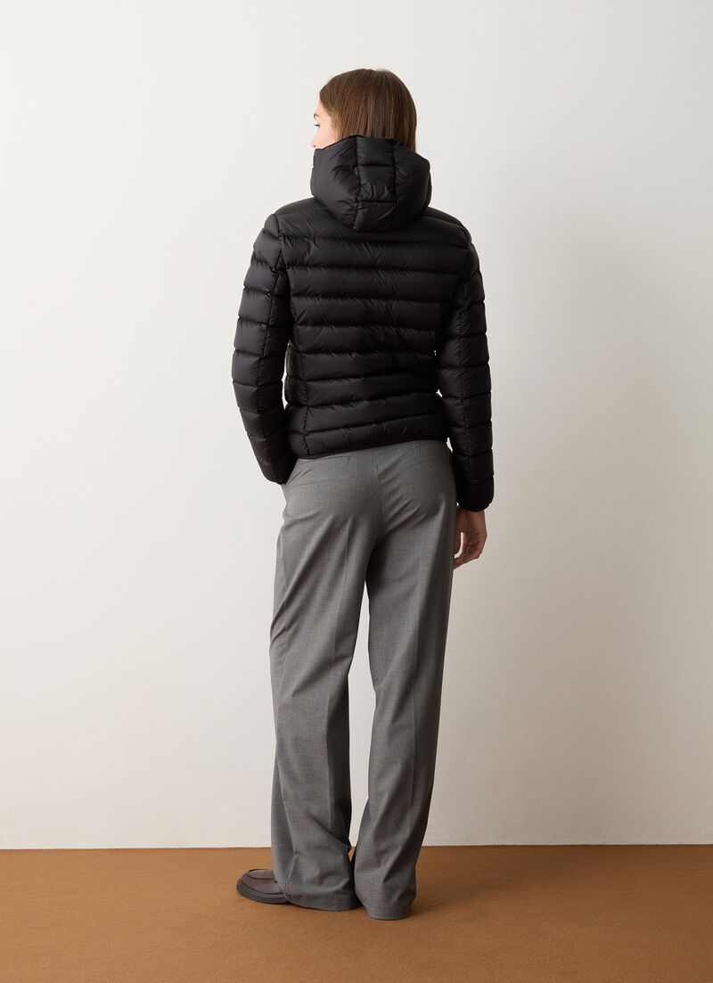 Short down jacket with attached hood