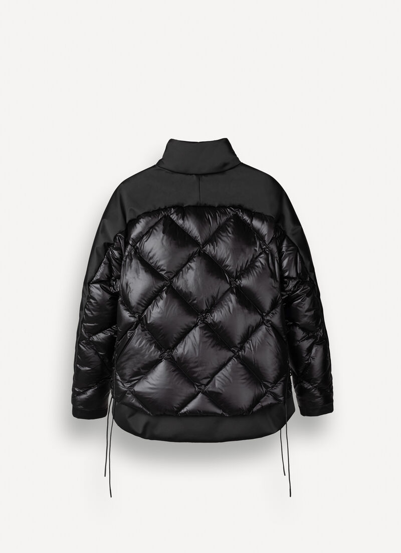 Down jacket with side lacing