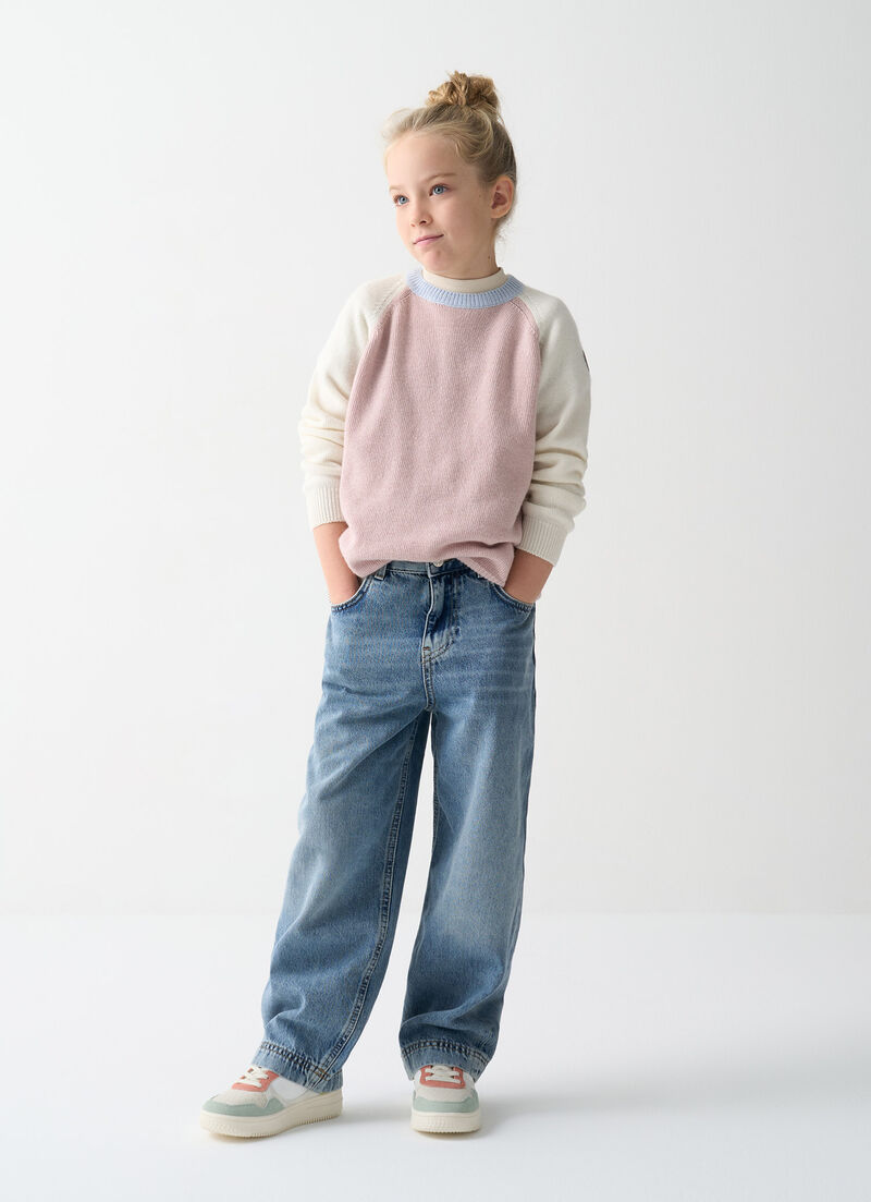 Unisex two-tone pullover