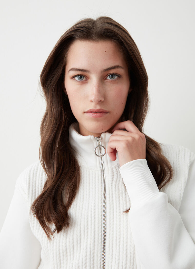 Cable-knit zip-up sweatshirt