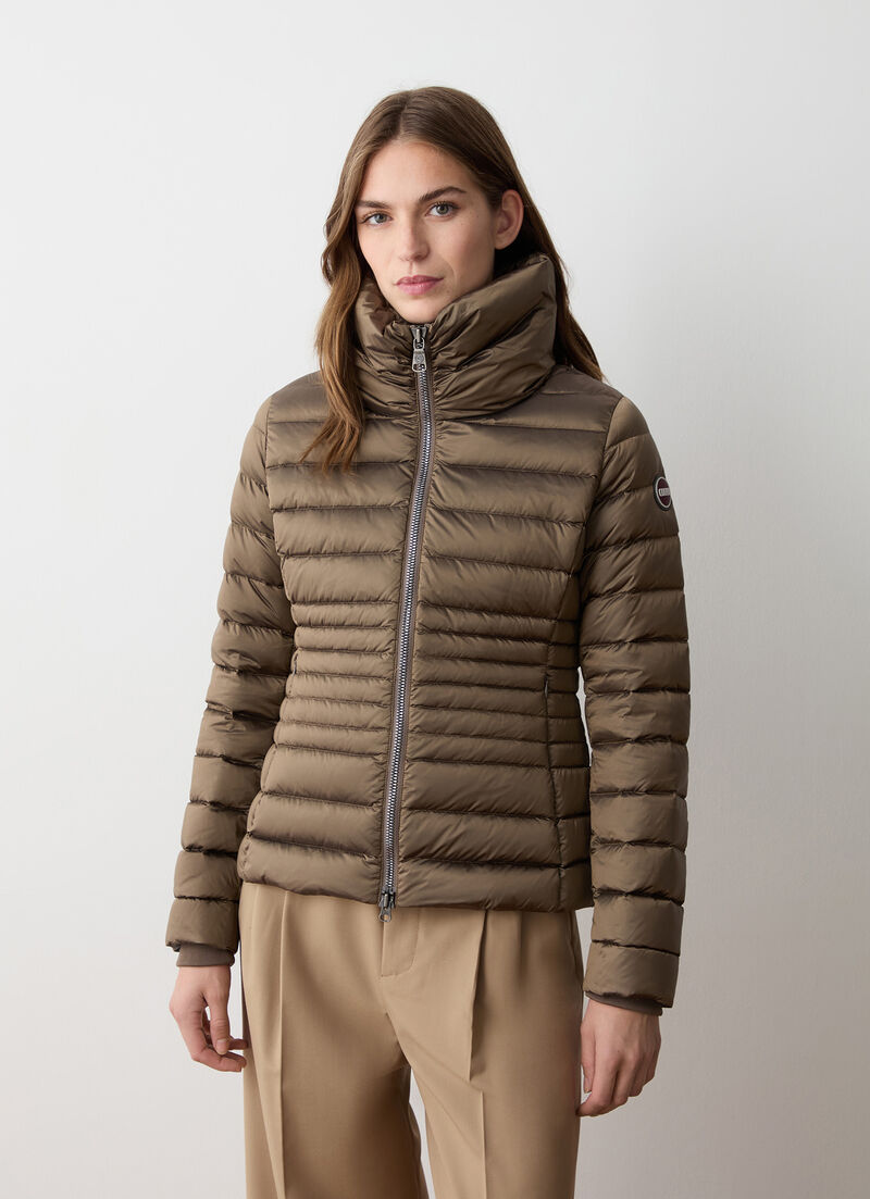 Fitted down jacket with knit cuffs