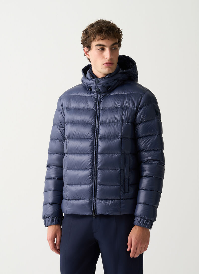 Shiny down jacket with detachable hood