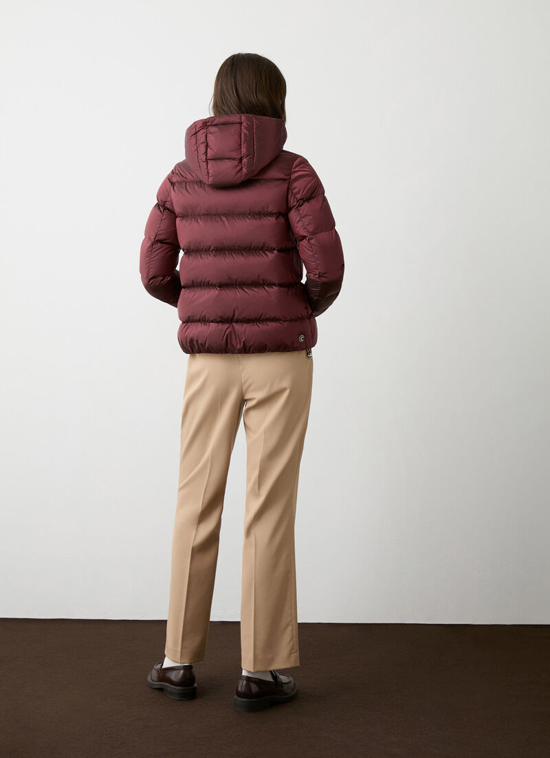 Down jacket with detachable hood and drawstring