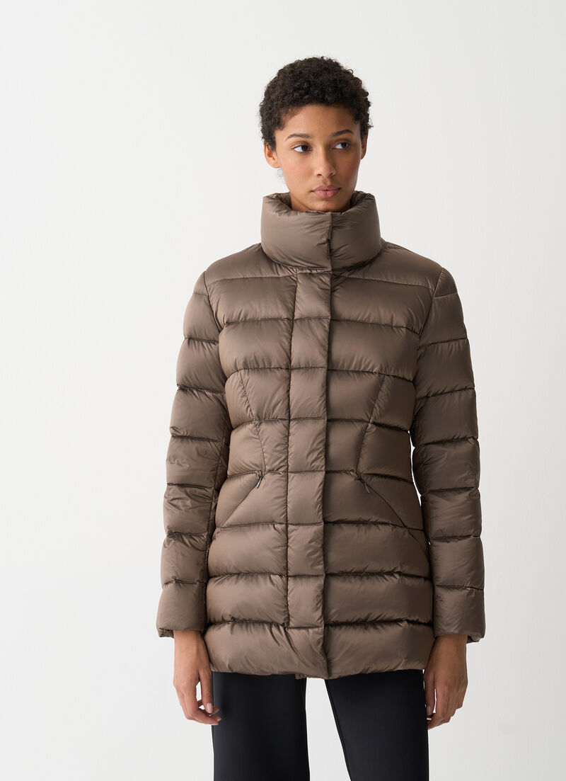 Long fitted down jacket