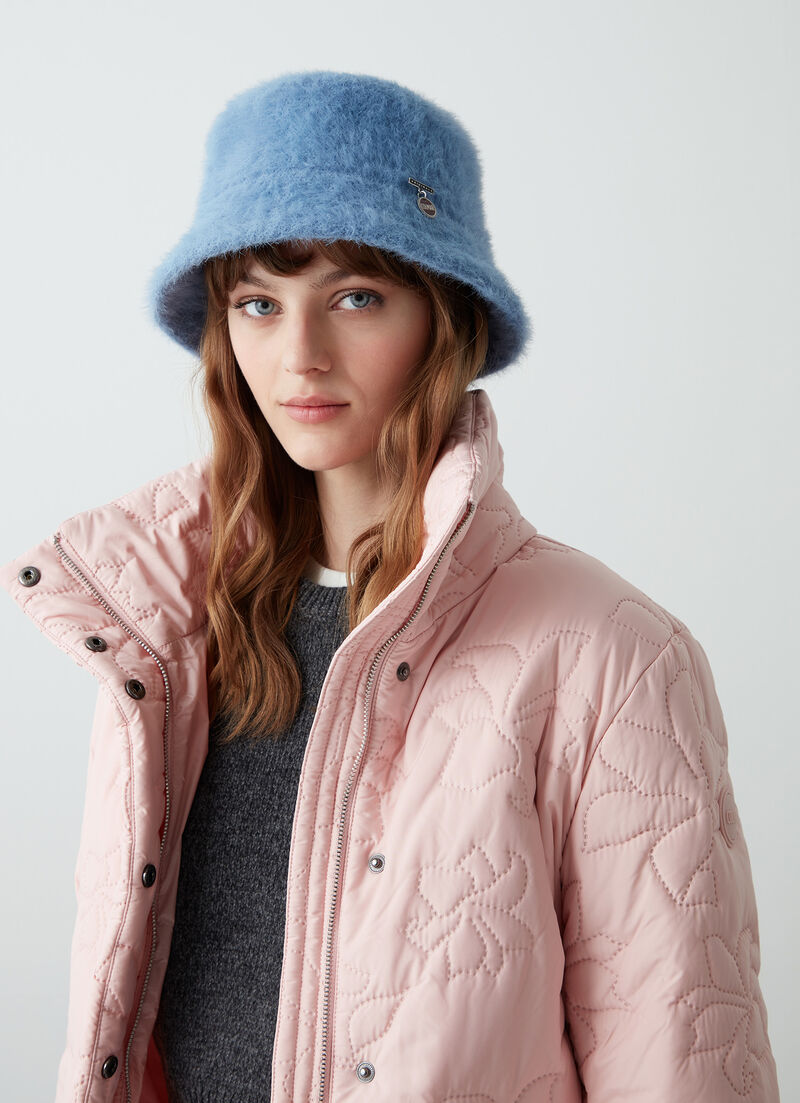 Women’s faux fur hat