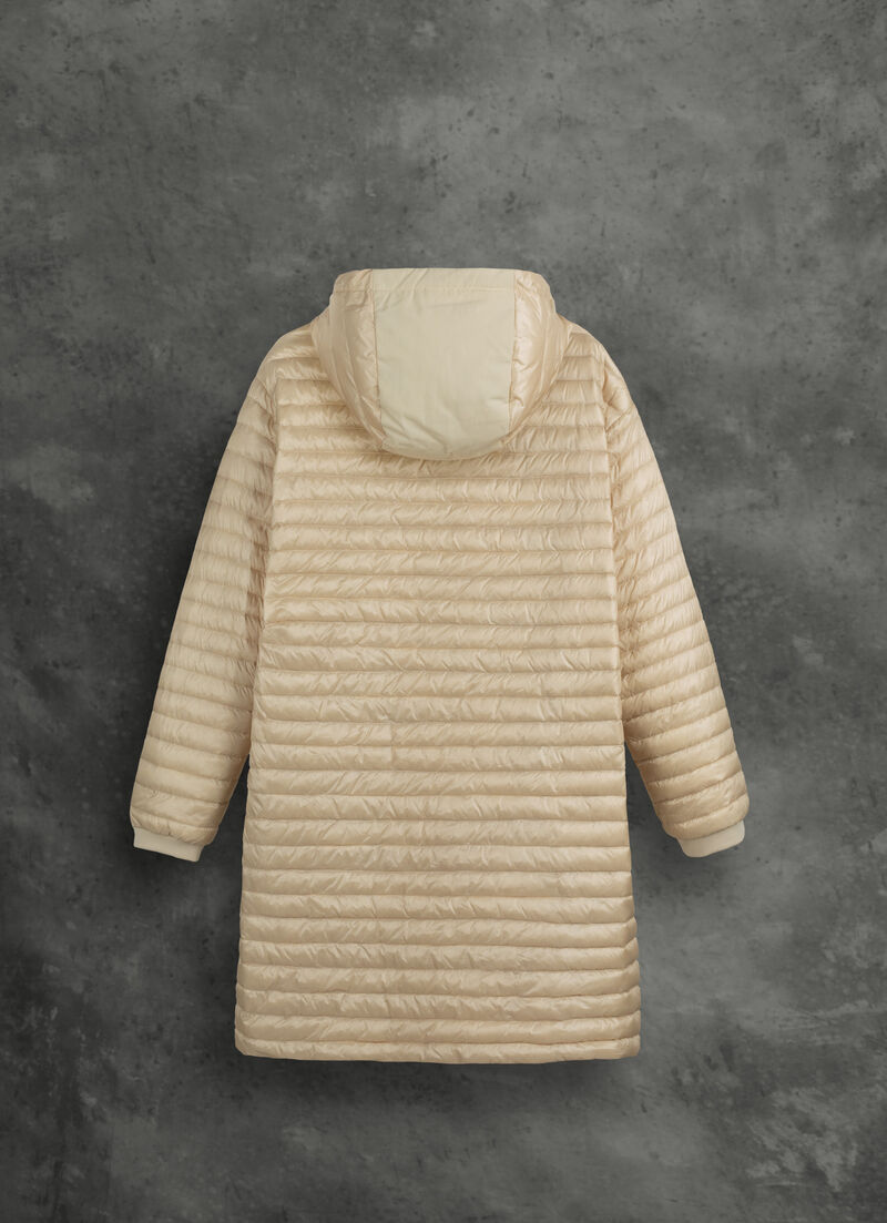 Long quilted recycled fabric jacket