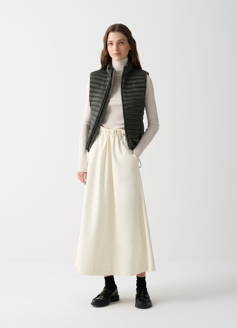 Lightweight down gilet