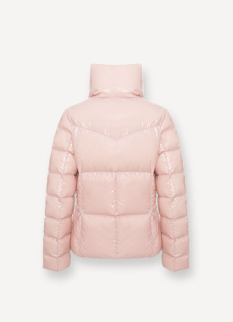Super-glossy down jacket with padded collar