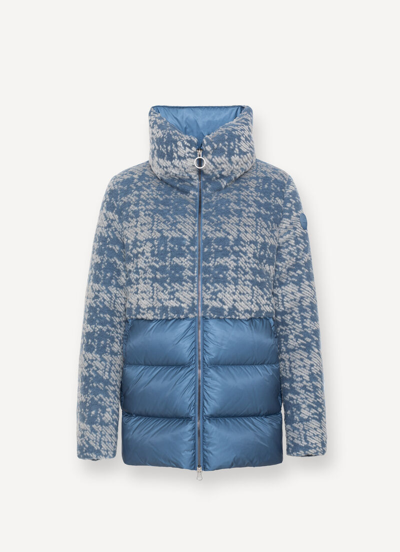 Jacquard down jacket with enveloping collar