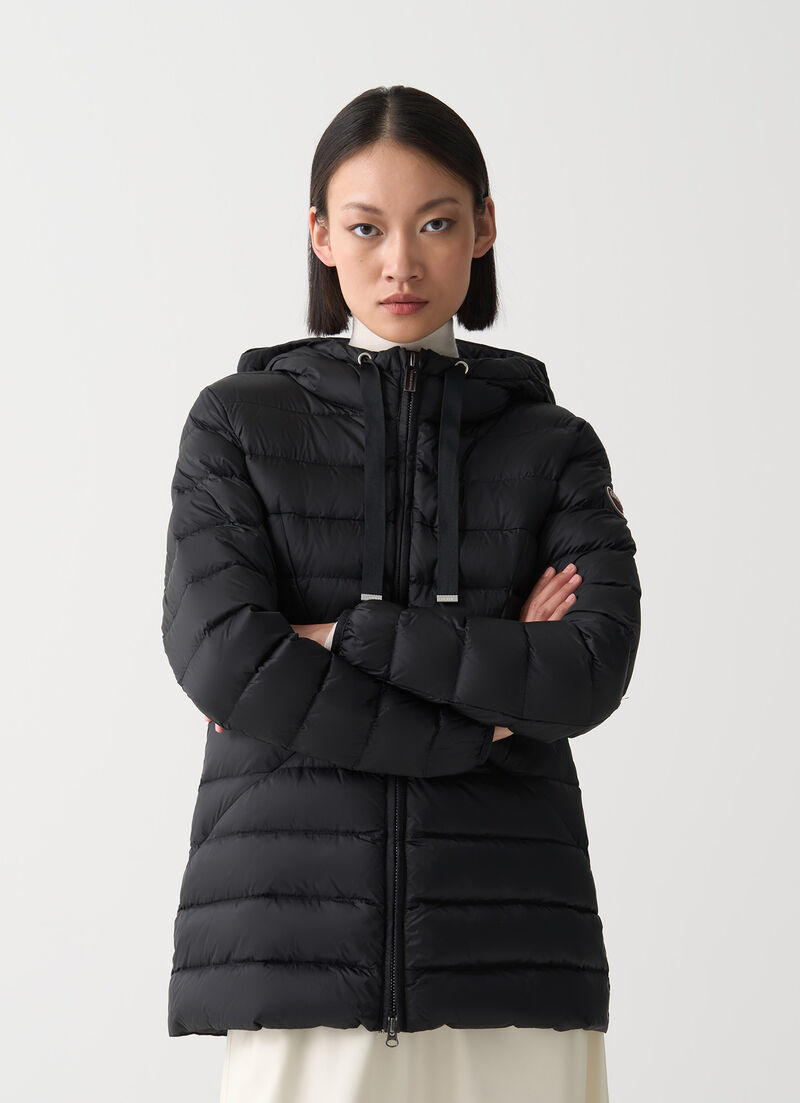 Fitted down jacket with hood