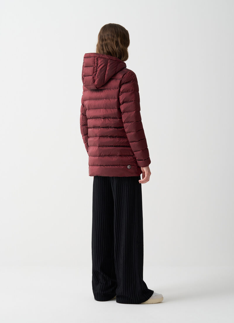 Fitted down jacket with hood