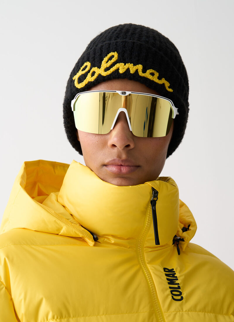 Women’s rib-knit hat with logo