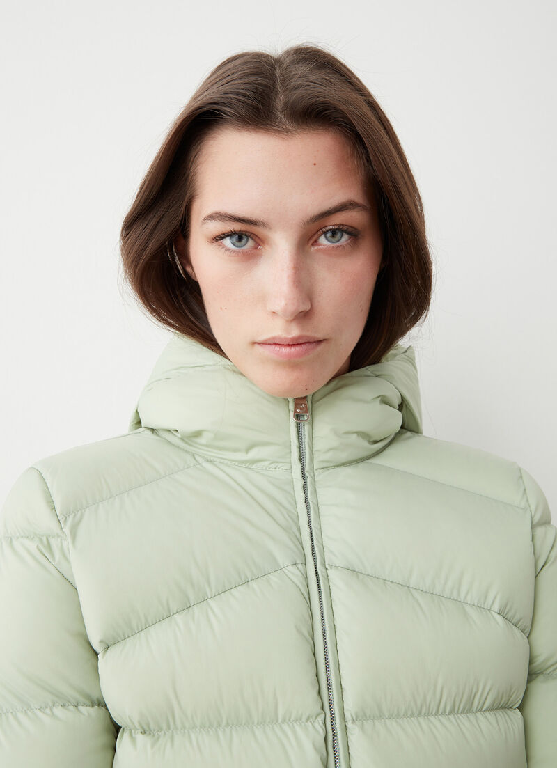 Super-matte stretch down jacket